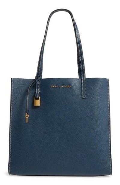 Shop Marc Jacobs The Grind East/west Leather Shopper - Blue In Blue Sea