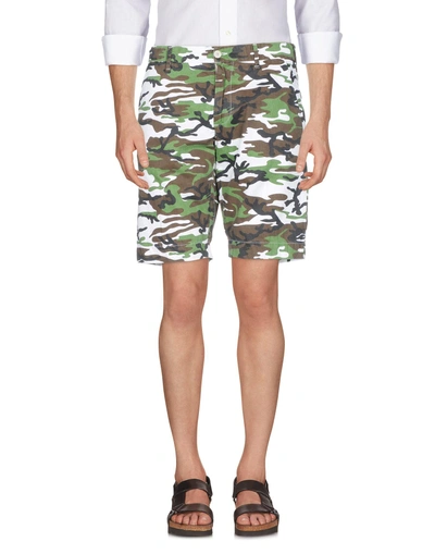 Shop Perfection Bermudas In Military Green