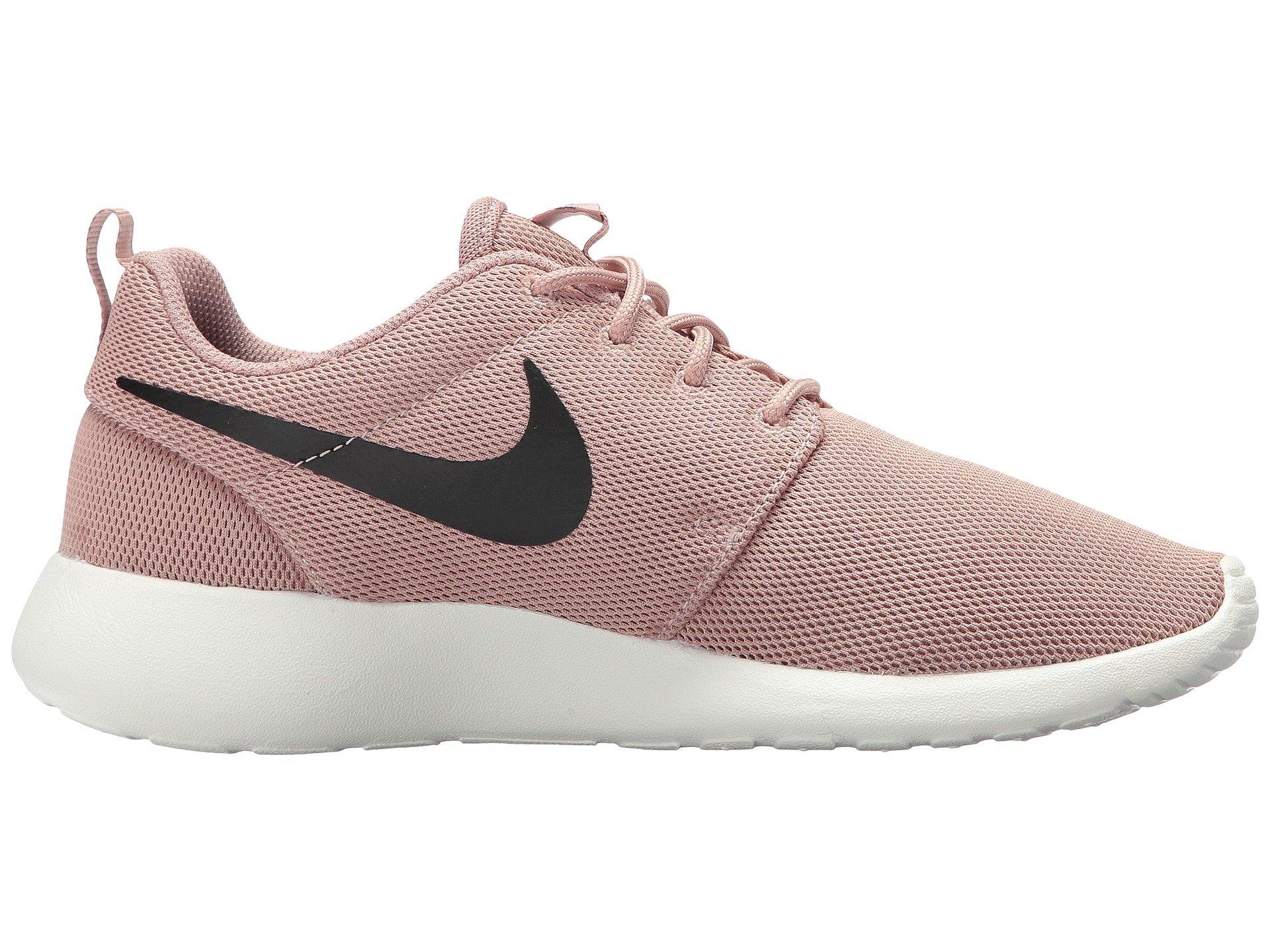 nike roshe particle pink