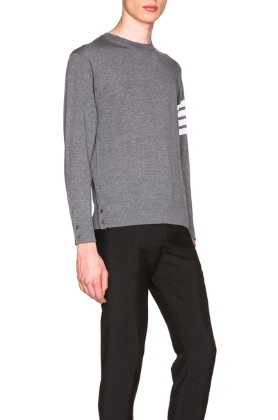 Thom Browne L Crewneck Sweater With 4 Bar Inlay In Medium Grey