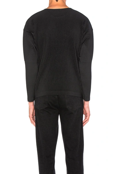 Issey Miyake Pleated Relaxed-fit Boat-neck Woven Top In Black