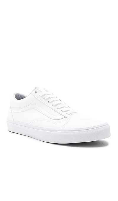 Shop Vans Old Skool In True White