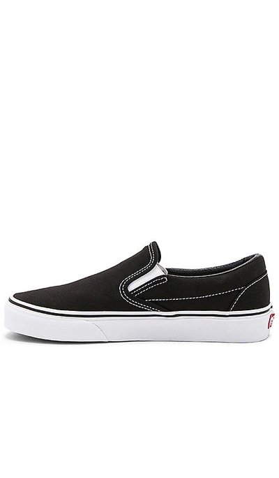 Shop Vans Sneakers Slip-on Classic In Black