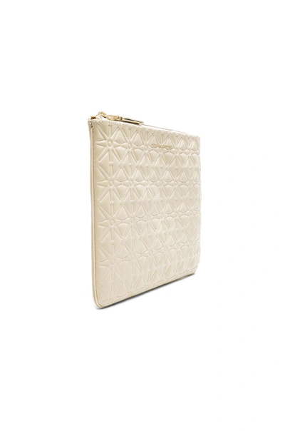 Comme Des Garçons Star Embossed Pouch In Off White