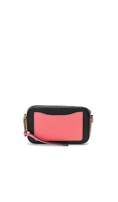 Shop Marc Jacobs Snapshot Bag In Black