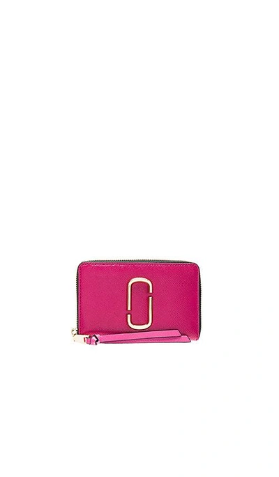 Shop Marc Jacobs Small Standard Wallet In Fuchsia