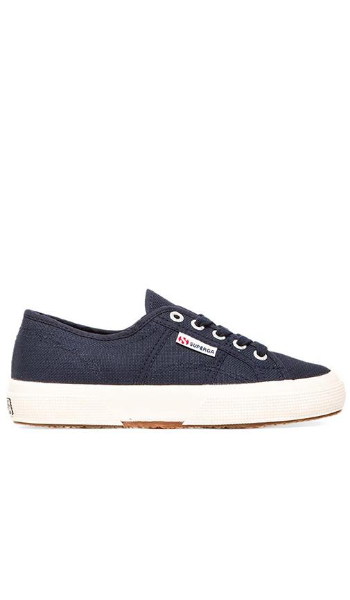 superga navy