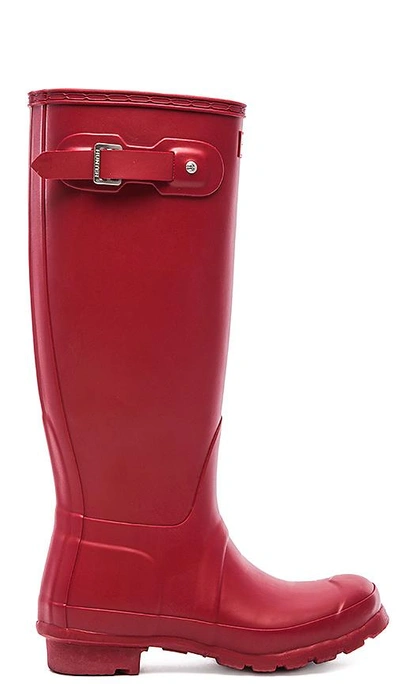 Hunter Original High Gloss Waterproof Boot In Military Red