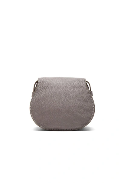 Chloé Marcie Small Crossbody Bag In Grained Calfskin In Gray