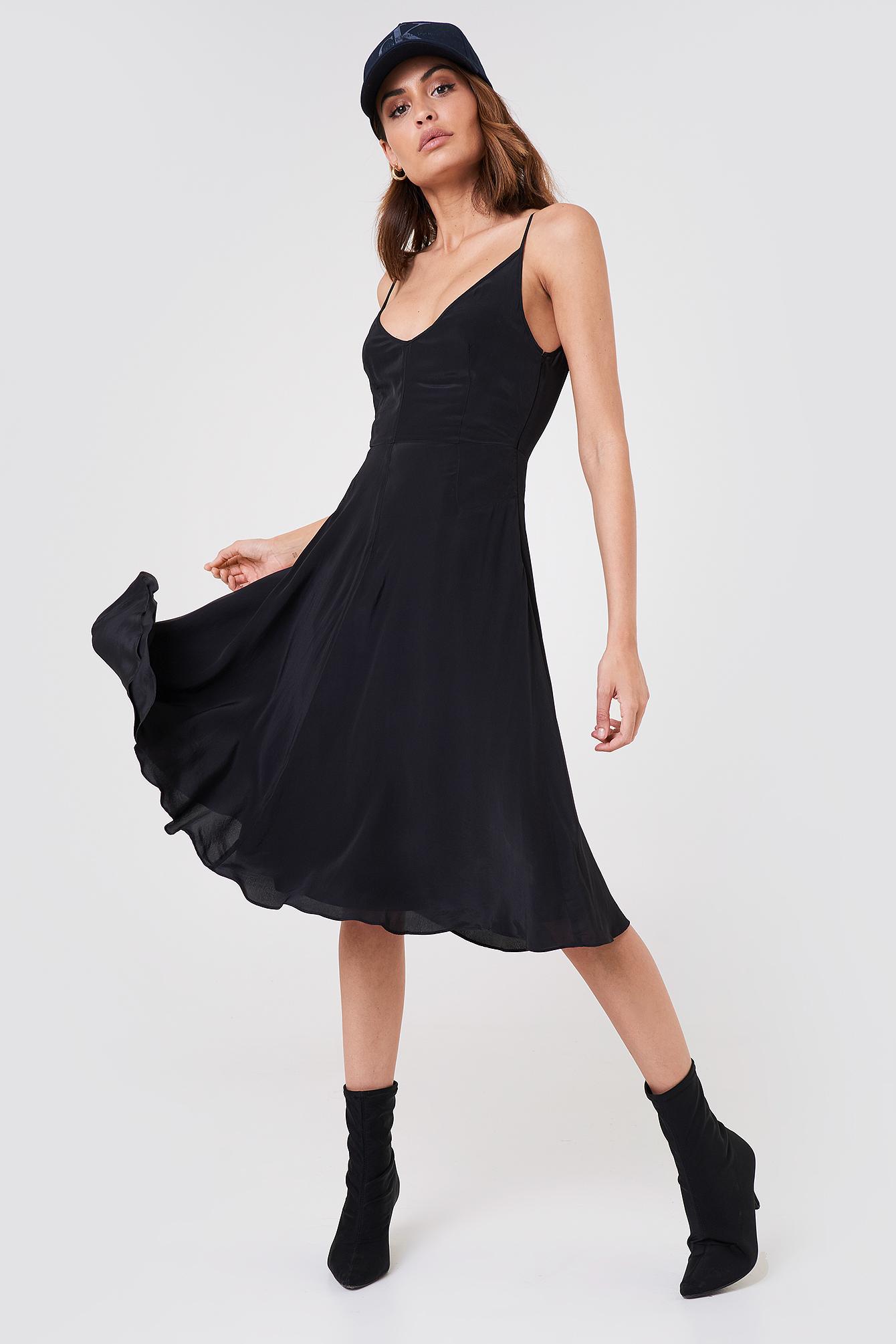 Calvin Klein Deanna Crepe Prom Slip Dress - Black | ModeSens