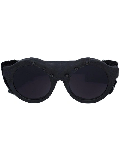 Shop Kuboraum Industrial Style Round Sunglasses - Black