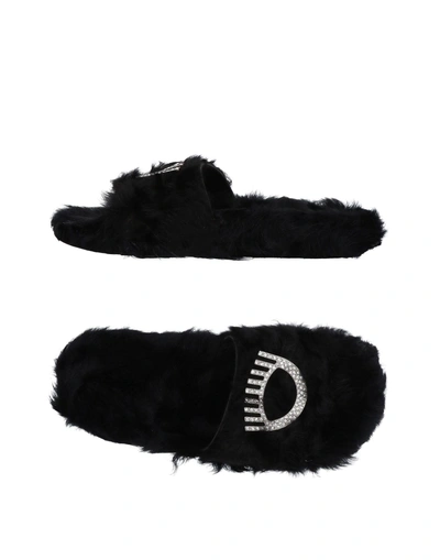 Shop Chiara Ferragni Woman Sandals Black Size 5 Shearling