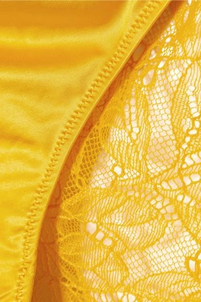 Shop Hanro Fleur Stretch-satin And Leavers Lace Briefs In Marigold