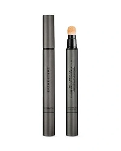 Shop Burberry Cashmere Concealer In 00 Ivory