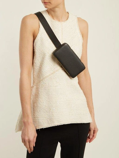 Evan Grained leather Belt Bag In Black