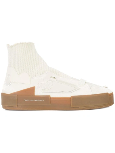 Shop Puma High-top-sneakers Mit Plateausohle - Weiss In White