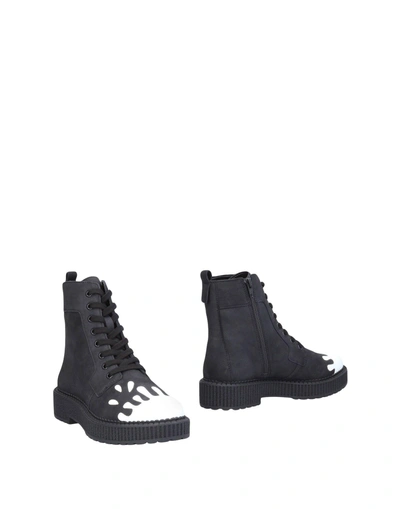 Shop Katy Perry Ankle Boot In Black