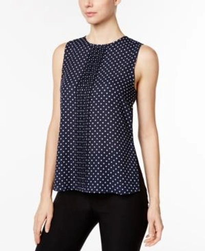Shop Tommy Hilfiger Pintucked High-low Top In Midnight/white