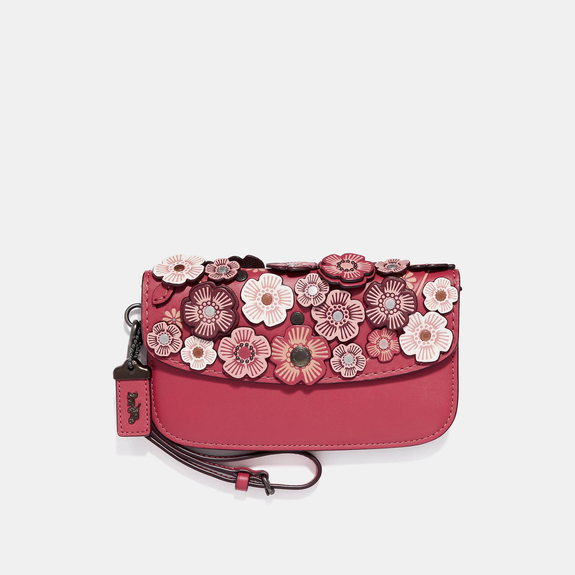 coach tea rose clutch