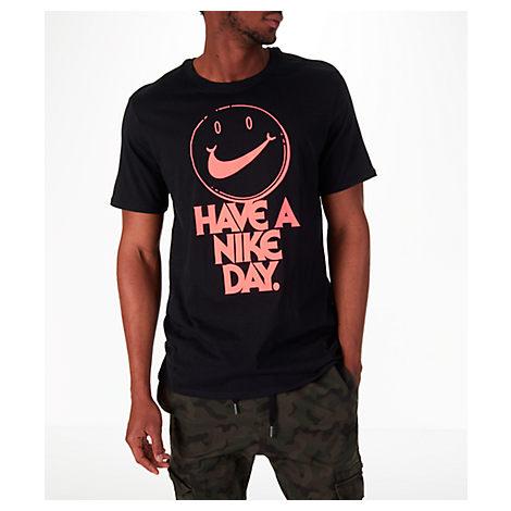 have a nike day shirt black