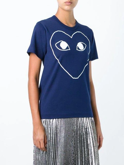Shop Comme Des Garçons Play T-shirt Mit Logo-print In Blue