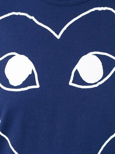 Shop Comme Des Garçons Play T-shirt Mit Logo-print In Blue
