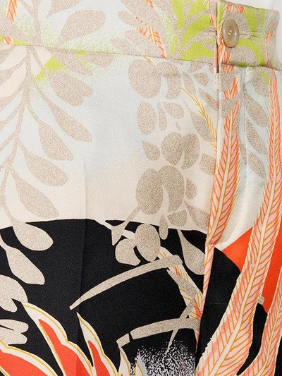 Shop Gucci Tropical Bird Silk Shorts - Multicolour