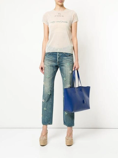 Shop Tu Es Mon Tresor Jeans Mit Kristallbesatz In Blue