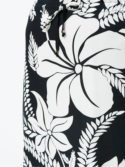 Shop Amir Slama Floral Print Skirt In Preto