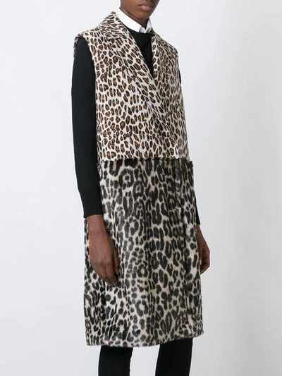 sleeveless leopard print coat