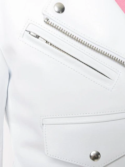 Shop Calvin Klein 205w39nyc Klassische Cropped-bikerjacke - Weiss In White