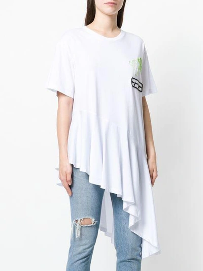 Shop Au Jour Le Jour Asymmetric Hem Patch T-shirt In White