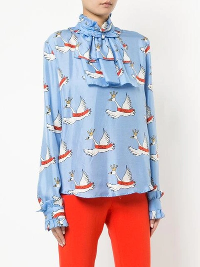 Shop Macgraw Swan Print Blouse In Blue