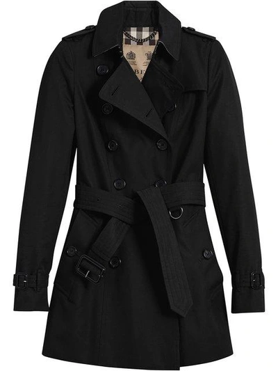 Shop Burberry The Chelsea Short Trench Coat In Black