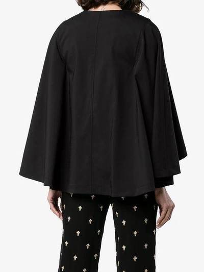 Shop Chloé Cape Im Lagen-look In Black