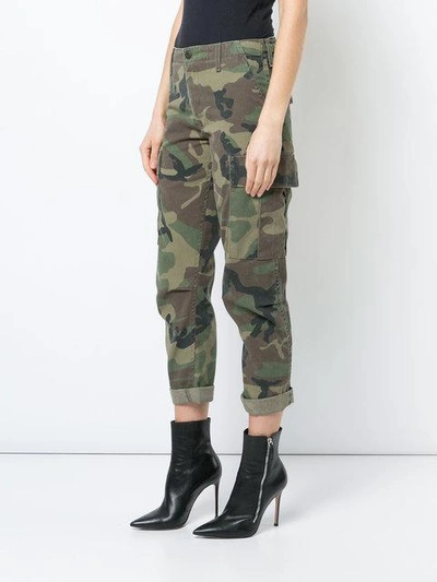 Shop Re/done Camouflage Print Cropped Trousers In Green