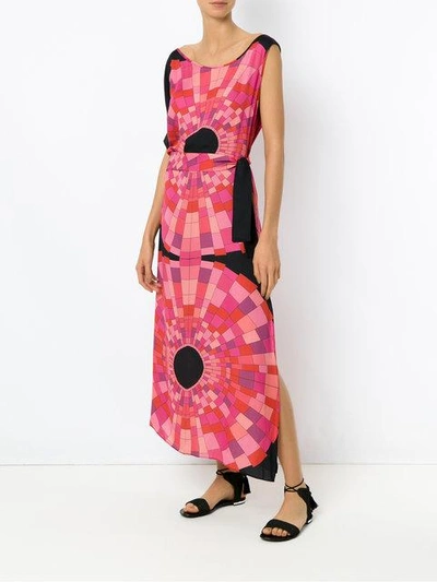 Shop Amir Slama Asymmetric Printed Dress In Preto