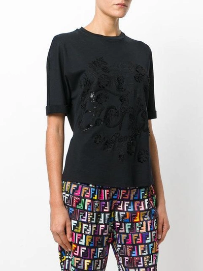 Shop Fendi Logo Embroidered T-shirt - Black