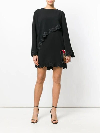 Shop Versace Minikleid Mit Wellenförmigen Abschlüssen In Black