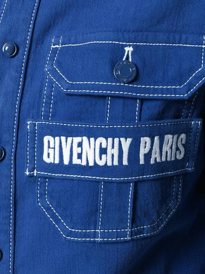 Shop Givenchy Hemd Mit Aufgesticktem Logo In Blue