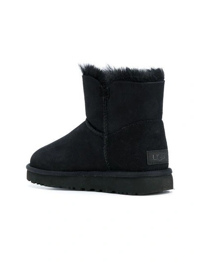 slip-on boots