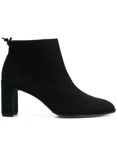 Shop Stuart Weitzman Lofty Boots - Schwarz In Black