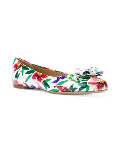 Shop Ferragamo Salvatore  Floral Print Ballerina Shoes - Multicolour