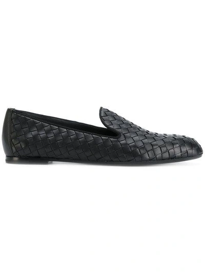 Shop Bottega Veneta Woven Textured Slippers In 1000 Noir