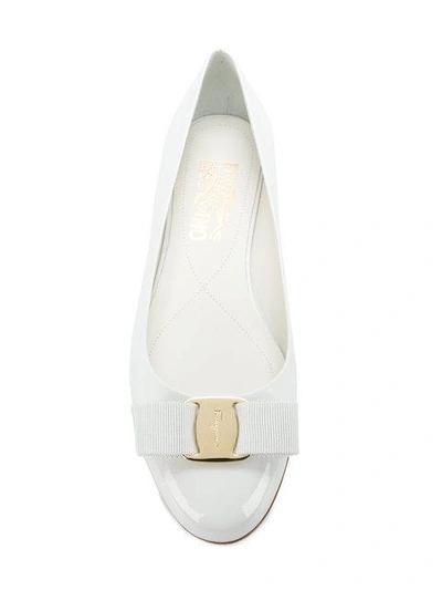 Shop Ferragamo Salvatore  Varnished Vara Ballerina Shoes - White