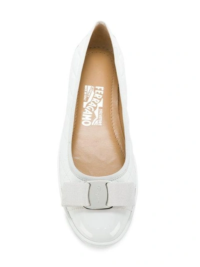 Shop Ferragamo Salvatore  Varnished Vara Ballerina Shoes - White