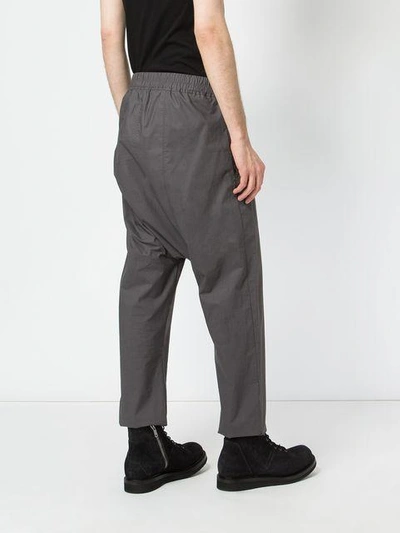 drop-crotch trousers