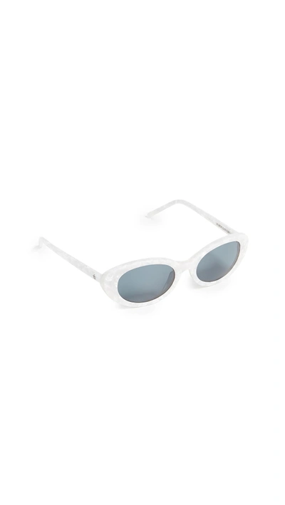 Shop Roberi & Fraud Betty Sunglasses In White/black