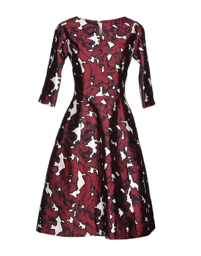 Shop Oscar De La Renta Knee-length Dress In Maroon