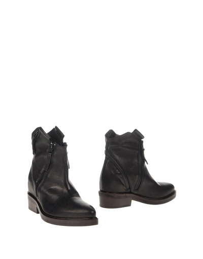 Shop Cinzia Araia Ankle Boot In Black